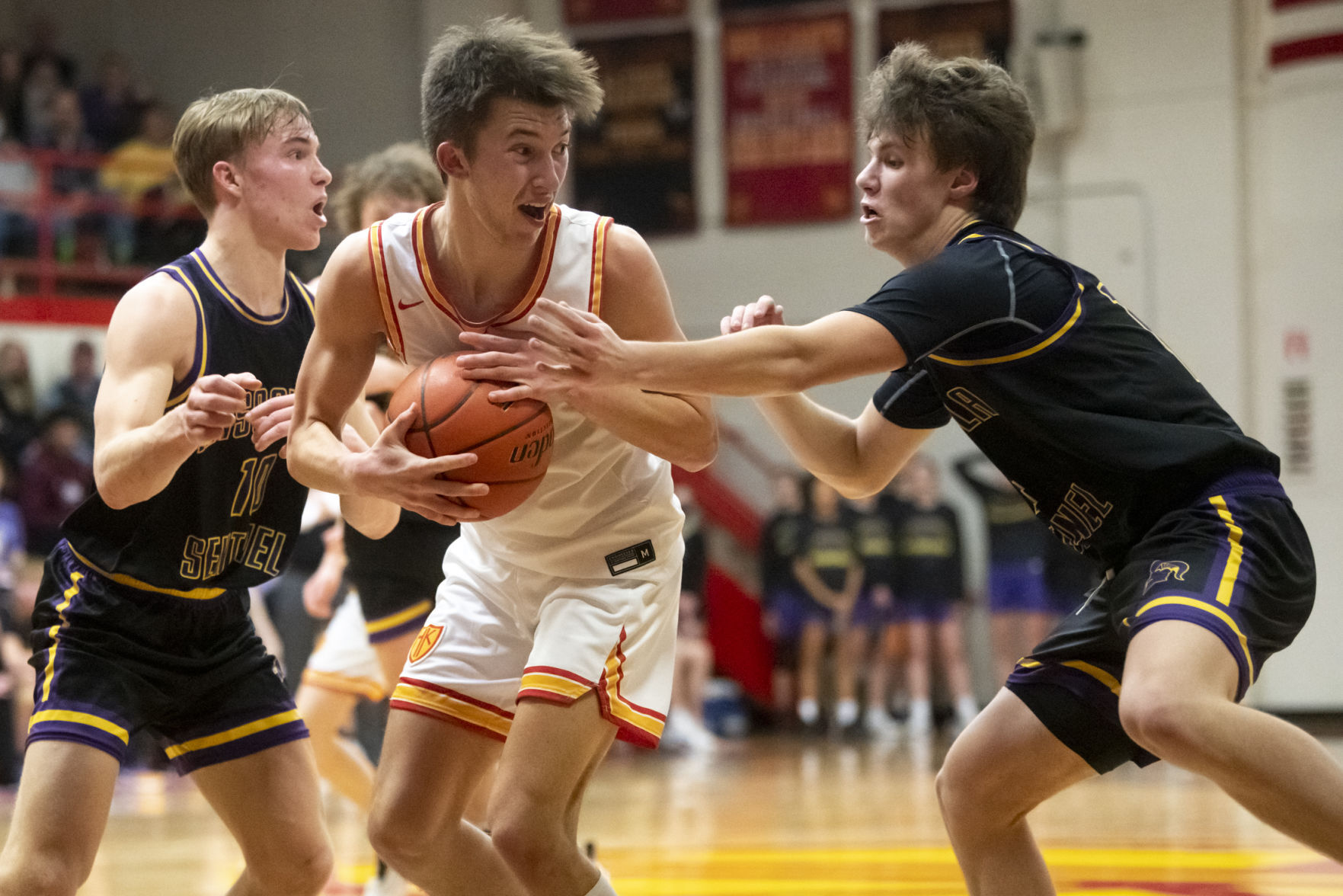 Sentinel vs. Hellgate boy's basketball 03.JPG